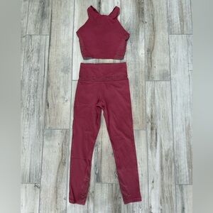 Athleta Pink Set. Luxe Mesh 7/8 Leggings and matching high neck crop bra. XS